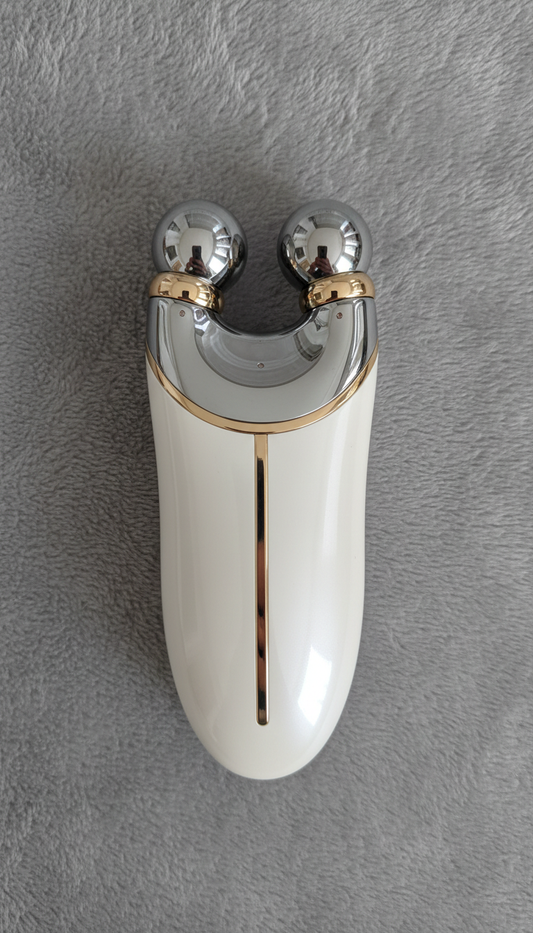 Ergonomic Facial Massager